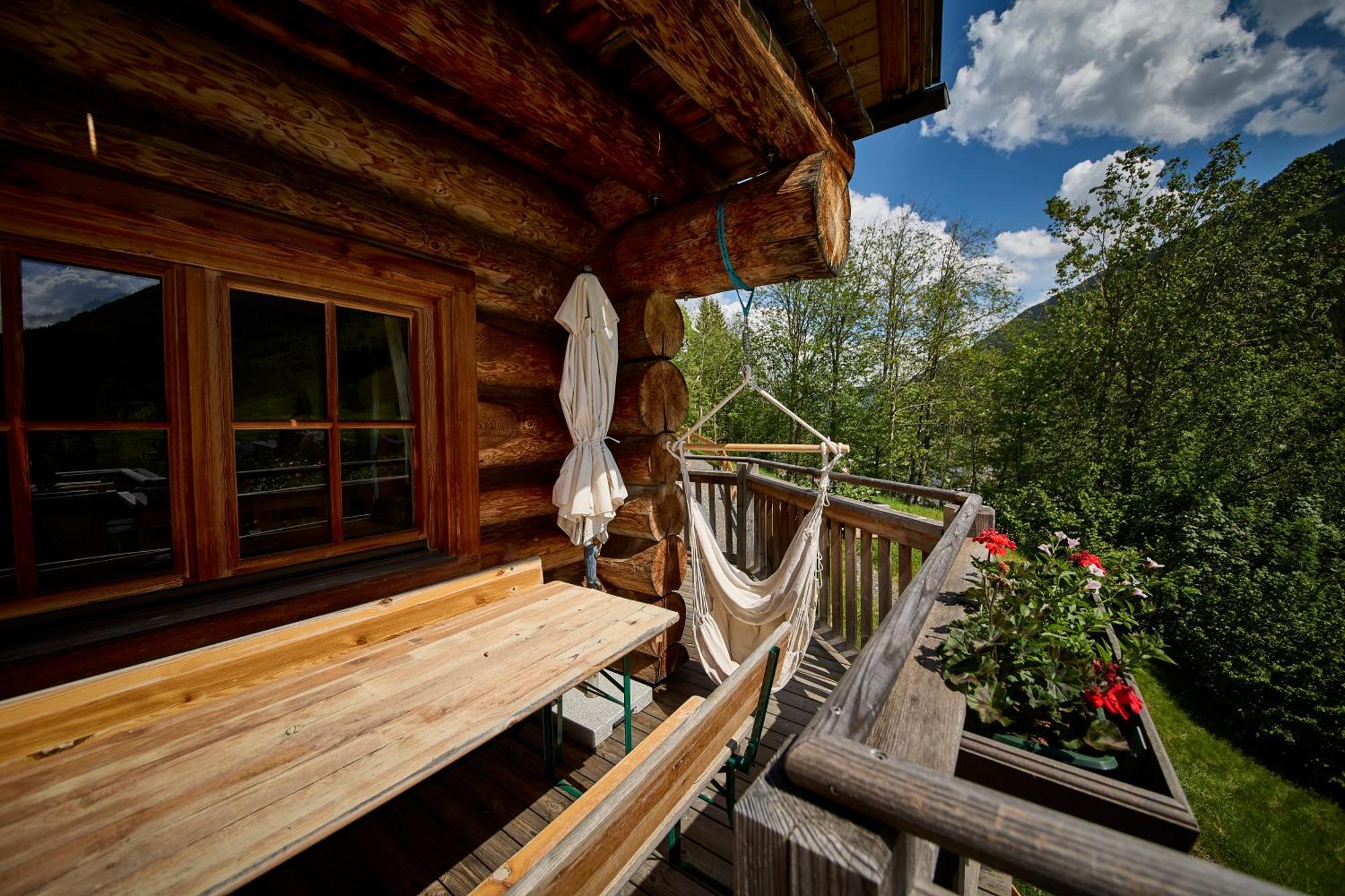Апартаменти Drei Hittn Saalbach Екстер'єр фото